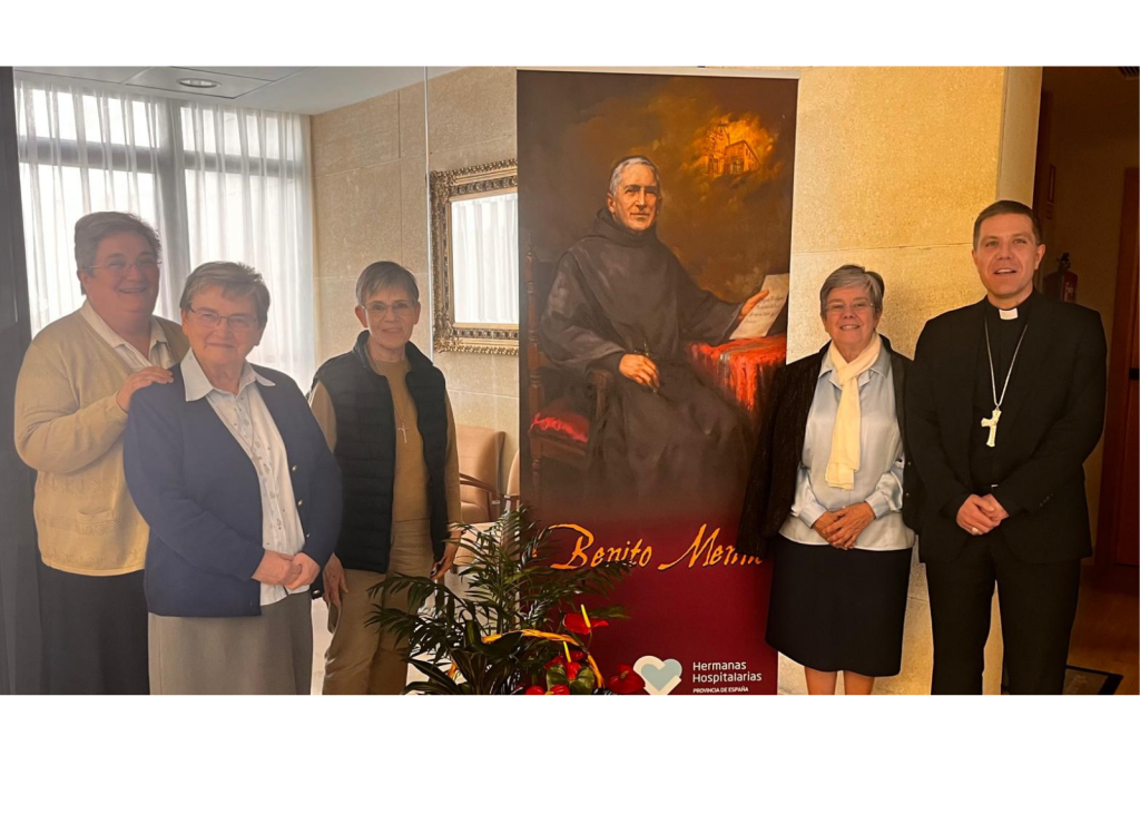 Mons. Josep-Lluís Serrano Pentinat durante su visita al Gobierno Provincial de Hermanas Hospitalarias.